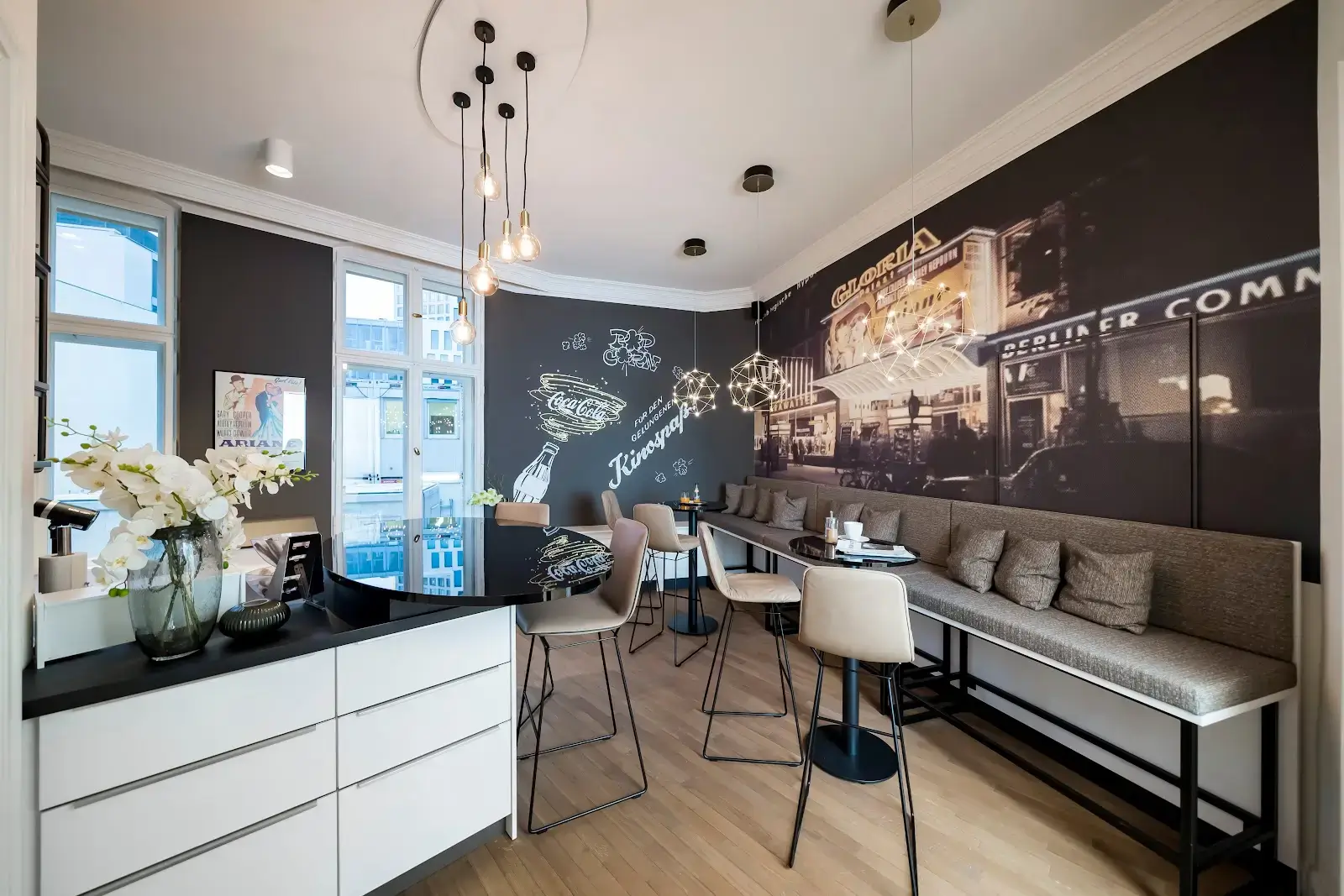 Satellite Office KUD15 Gloria Berlin interior photo 6